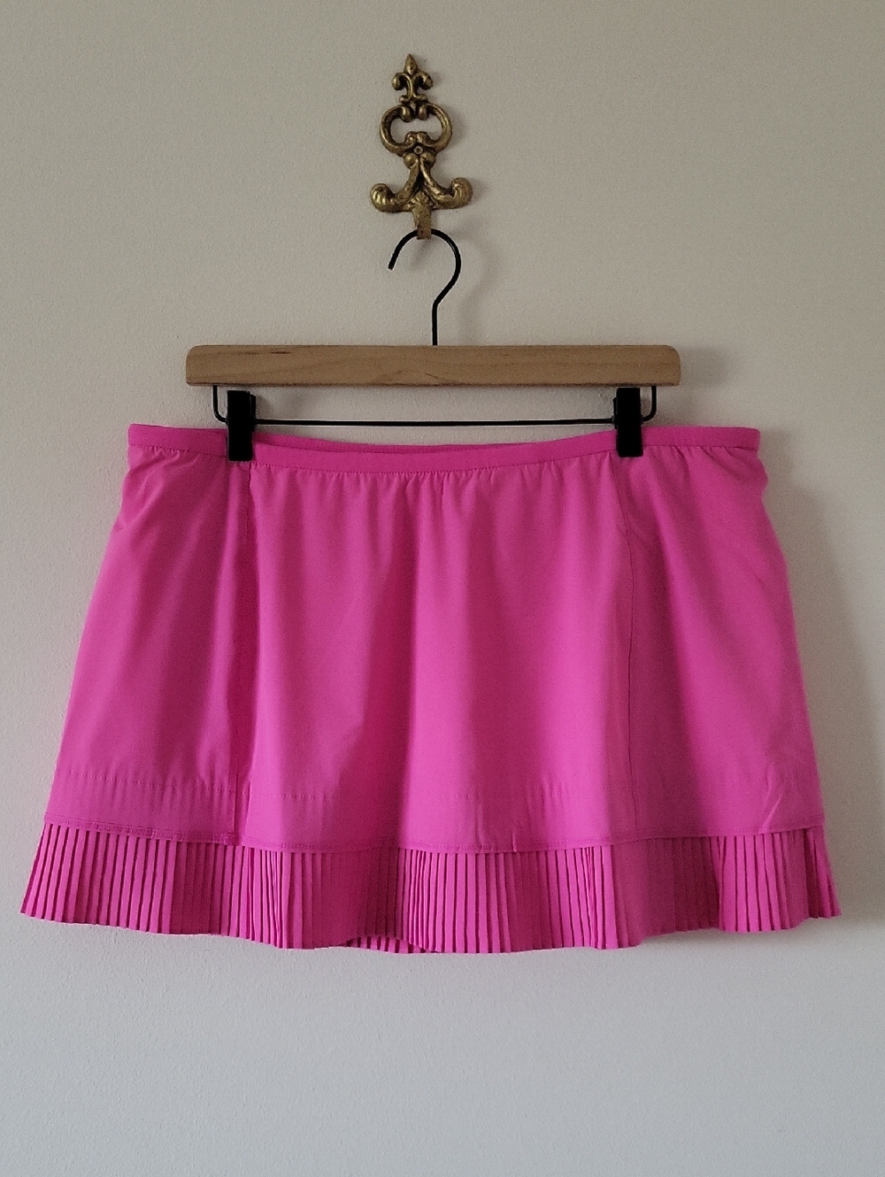 IBKUL Hot Pink Crystal Pleated Pull-on Skort Size XL